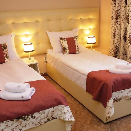 Hotel&Restaurant Premium Club Yaremche Room photo